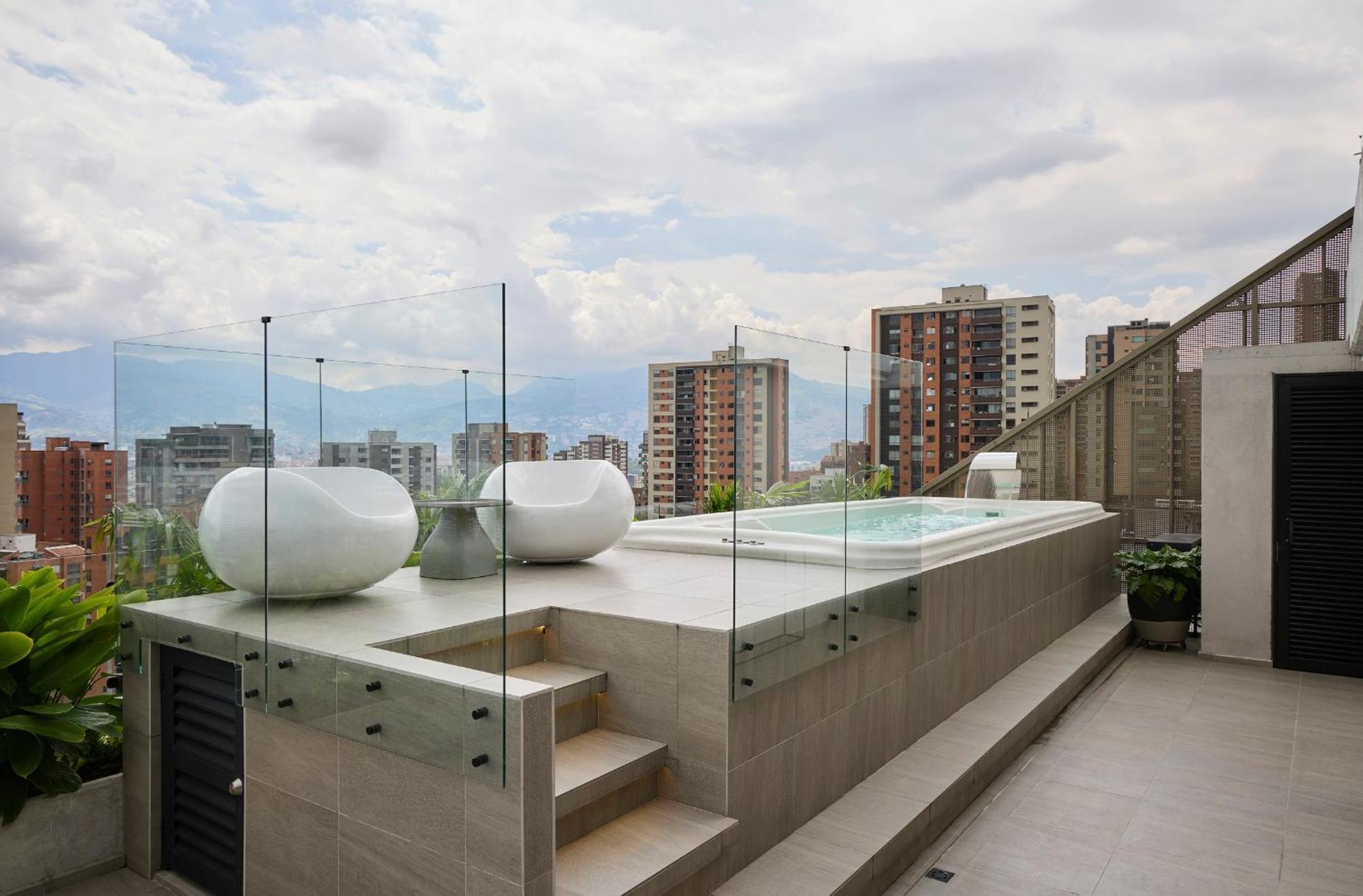 Wake - Branded Residences Medellín Esterno foto